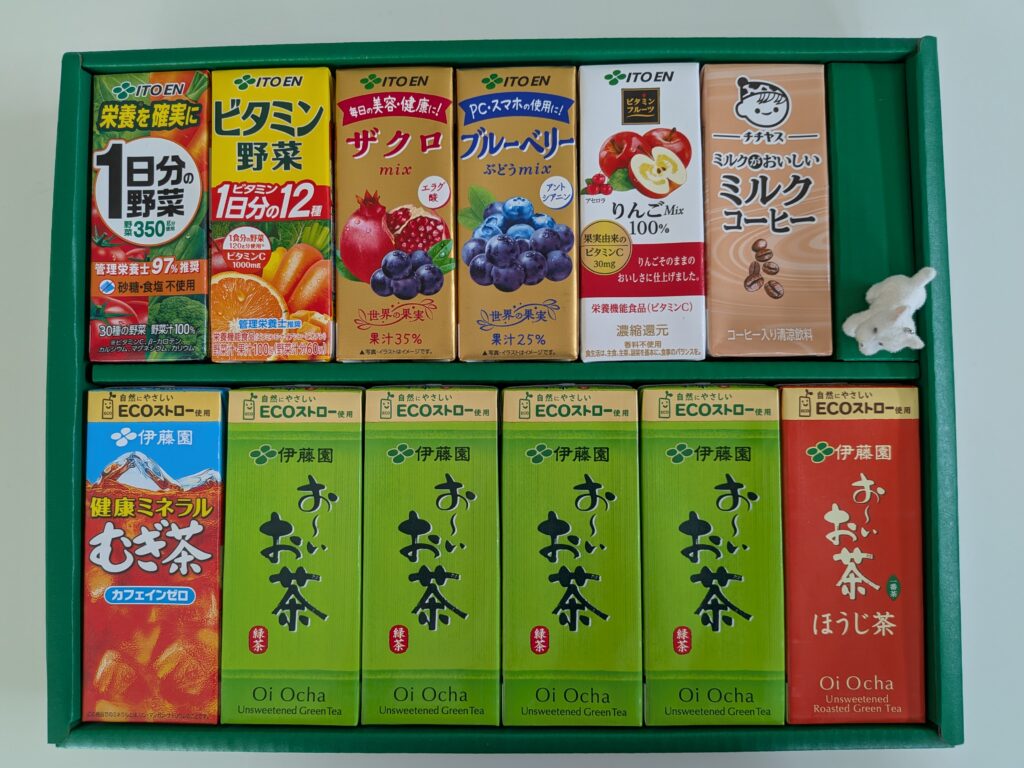 伊藤園第一種優先株（25935）の2026年7月株主優待で届いた飲み物12本セット